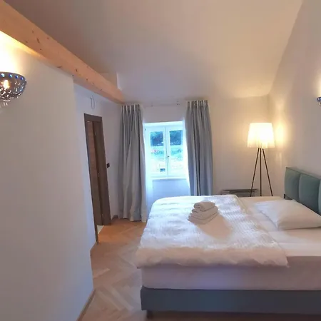 Diocletian Solta Villa Rogač