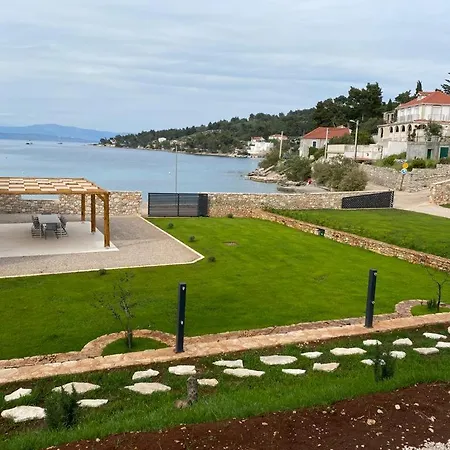 Villa Diocletian Solta Rogač