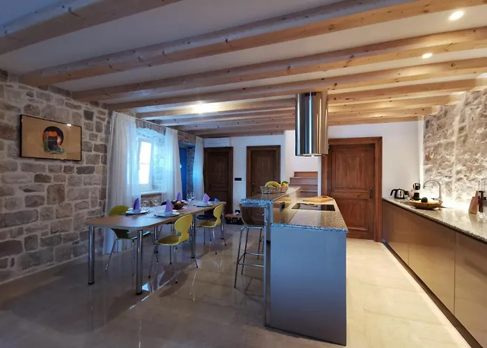 Villa Diocletian Solta Rogač
