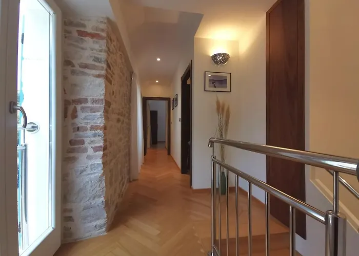 Diocletian Solta Villa Rogač