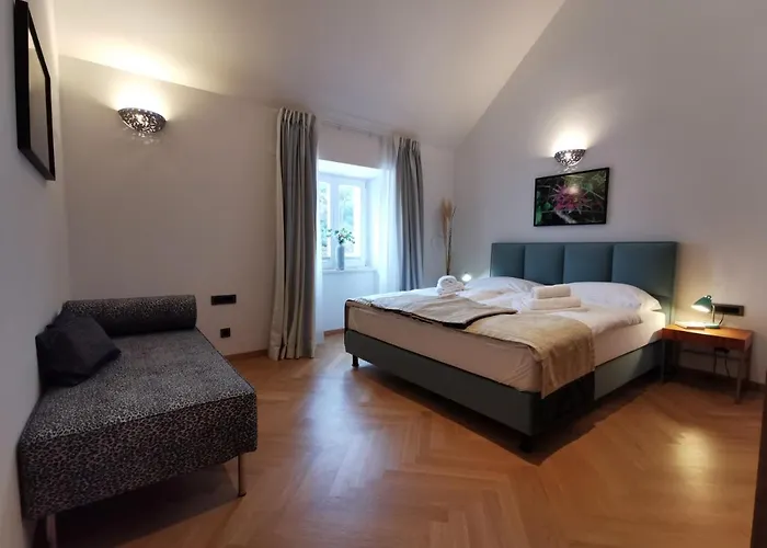 Diocletian Solta Villa Rogač