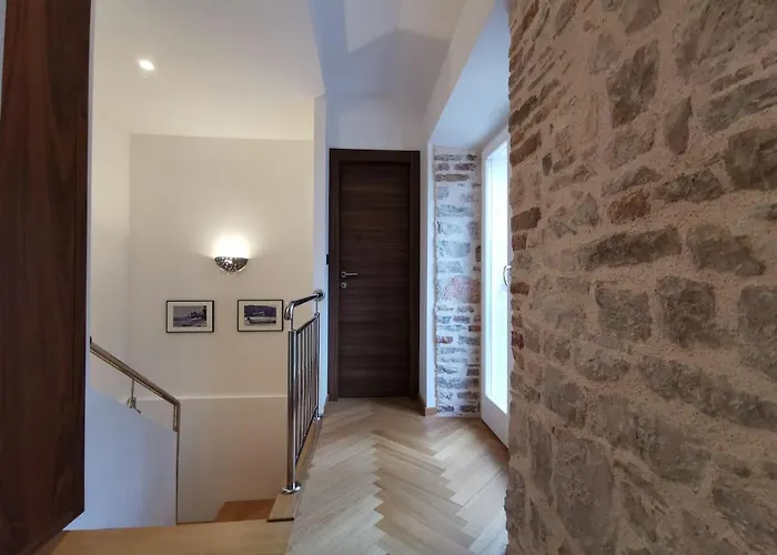 Diocletian Solta Villa